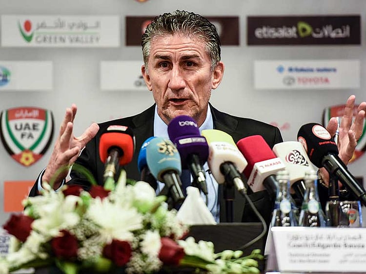 1.2025887-3240266121