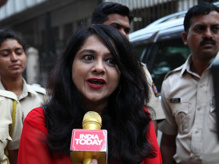 1.2031514-1975483196