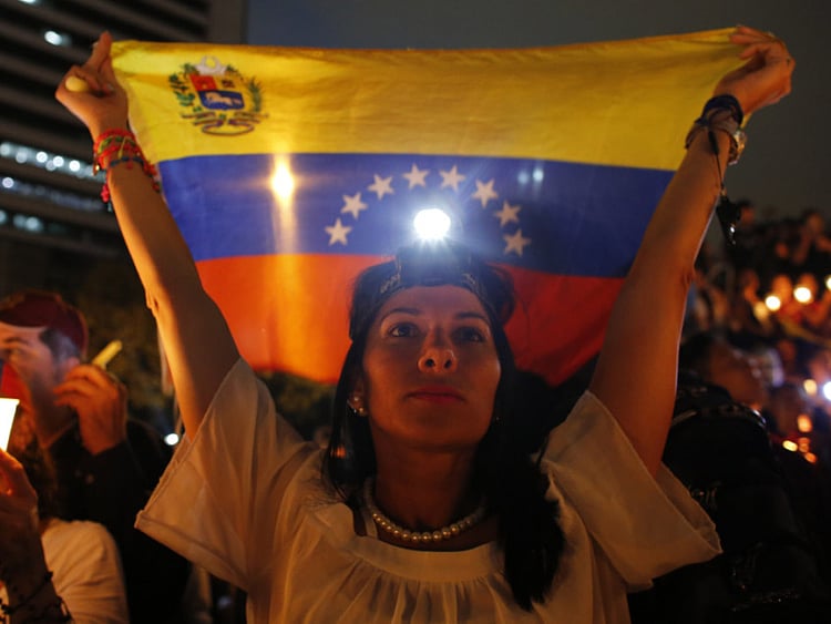 1.2032276-3804807166