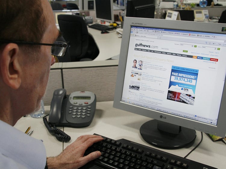 1.2033098-2485335611