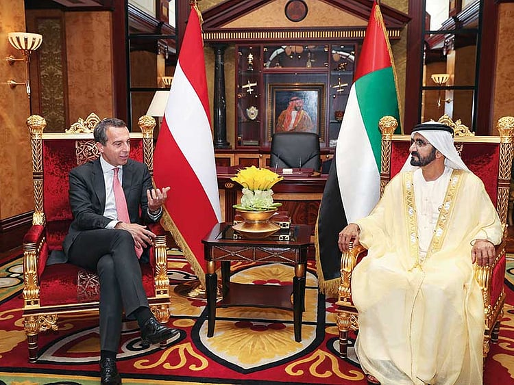 1.2033316-2686499444