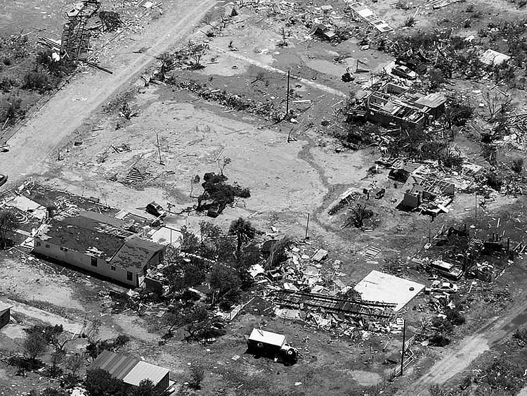 1.2033579-2076475615