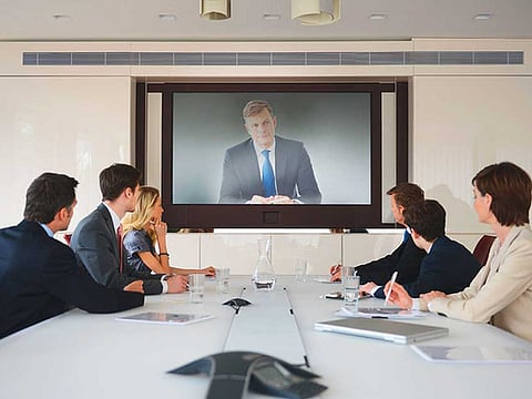 When power makes leaders more sensitive