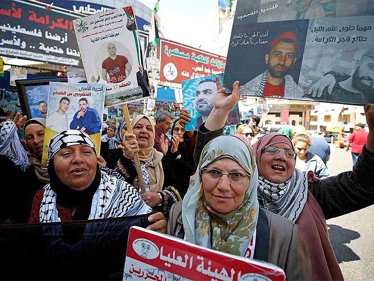 1.2033977-1273388252