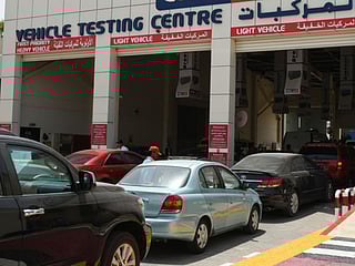 Can I renew my vehicle registration if my UAE visa has expired?