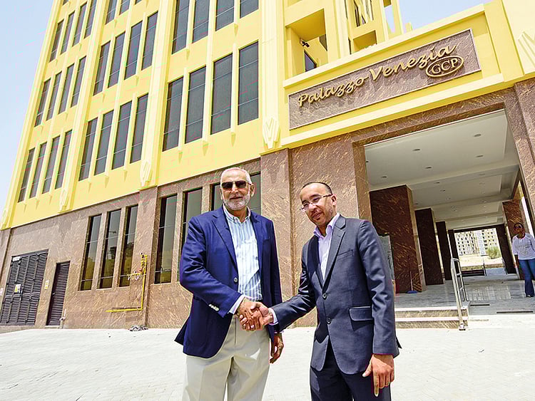 1.2021221-2401387512