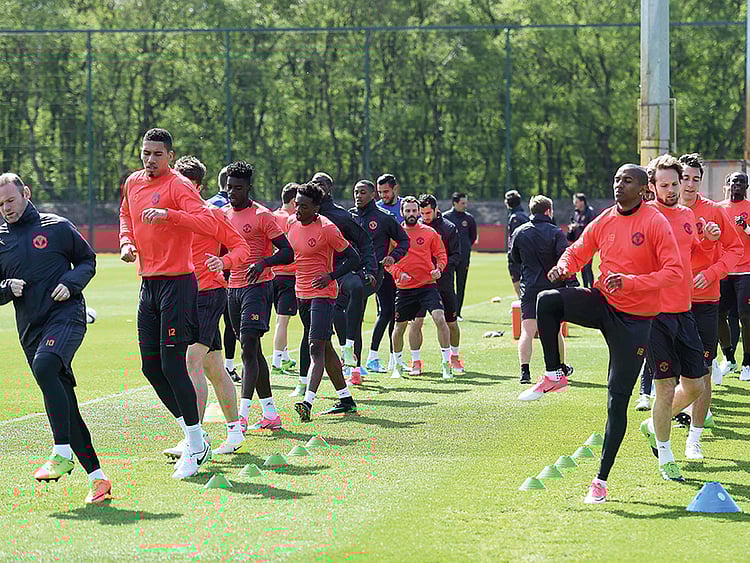 1.2021644-1765923806