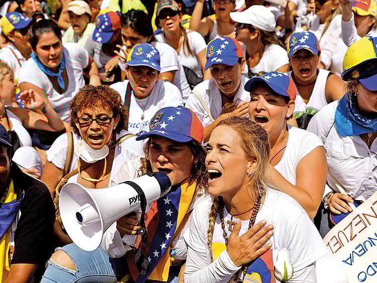 1.2023098-2359461925