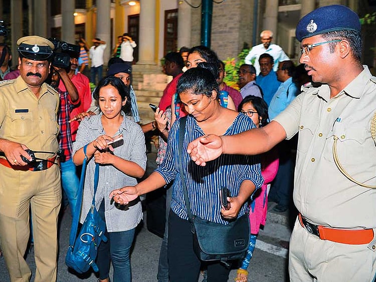 1.2036690-1327101534