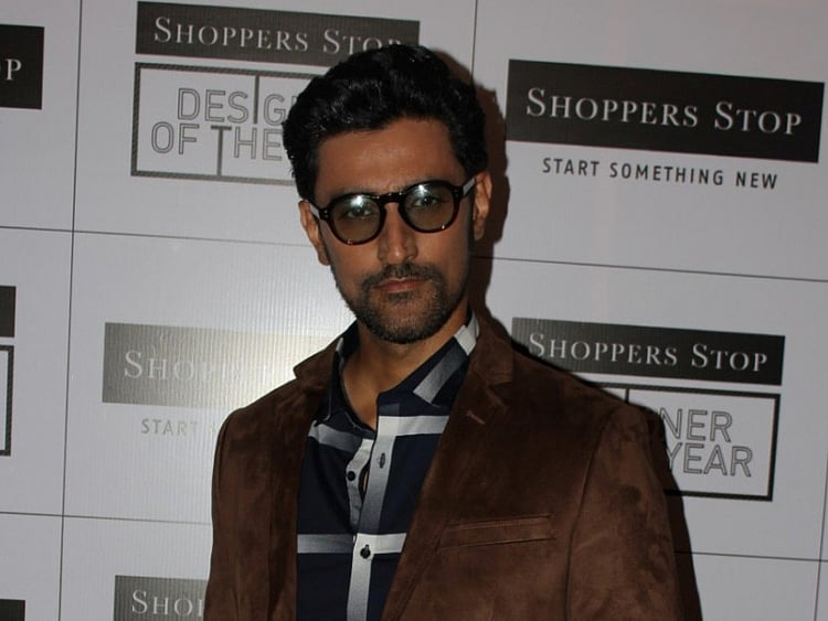 1.2036666-1570718385