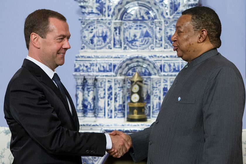 1.2036717-2330418671