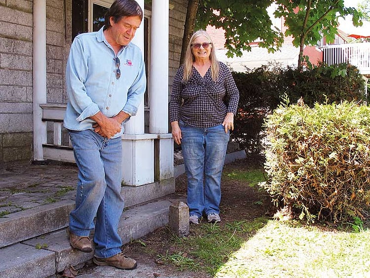 1.2042408-1583559809