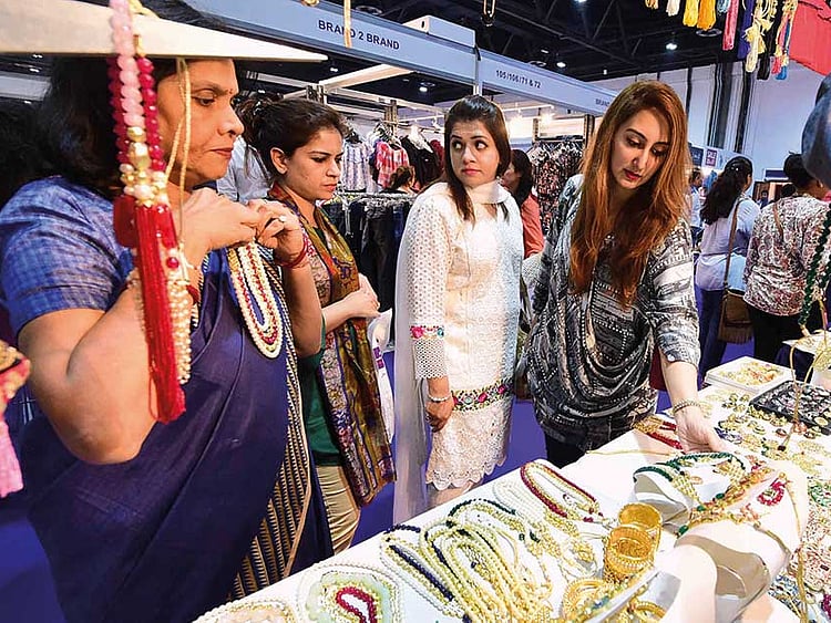 1.2037224-3011142065