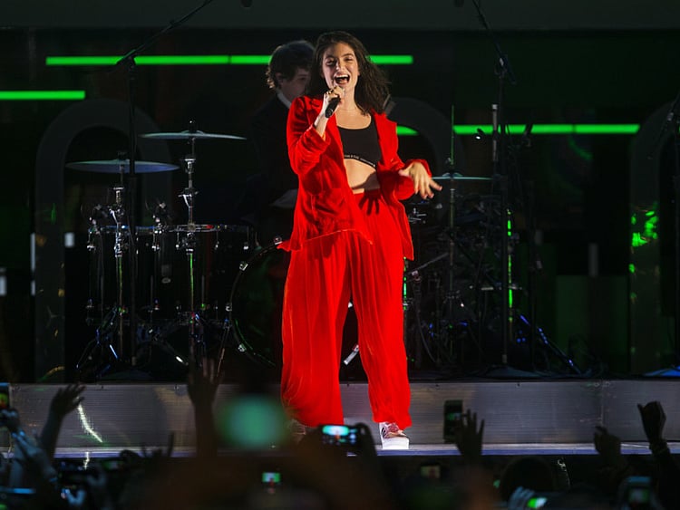 1.2047173-4144017226