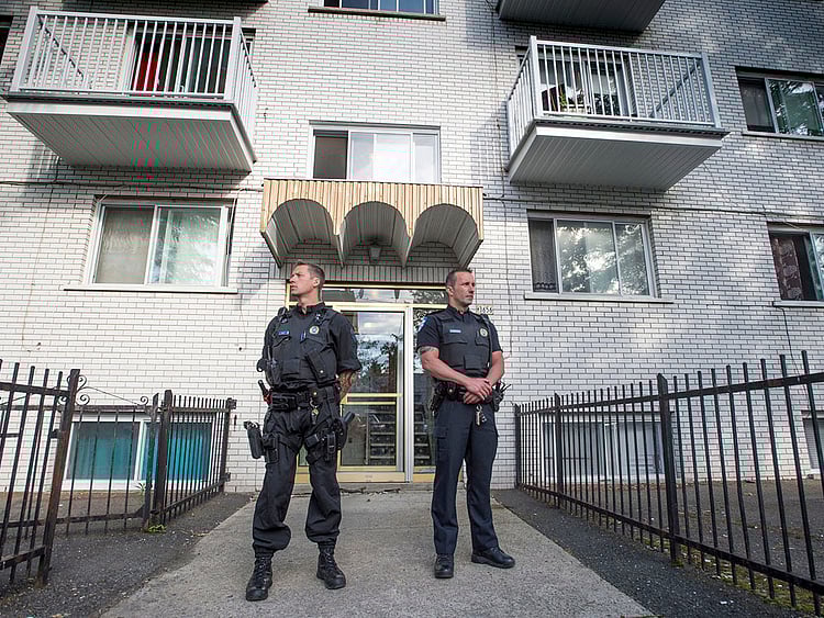 1.2047614-1034995591