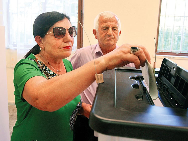 1.2049123-1383675733