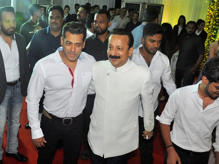 1.2048885-3640647011