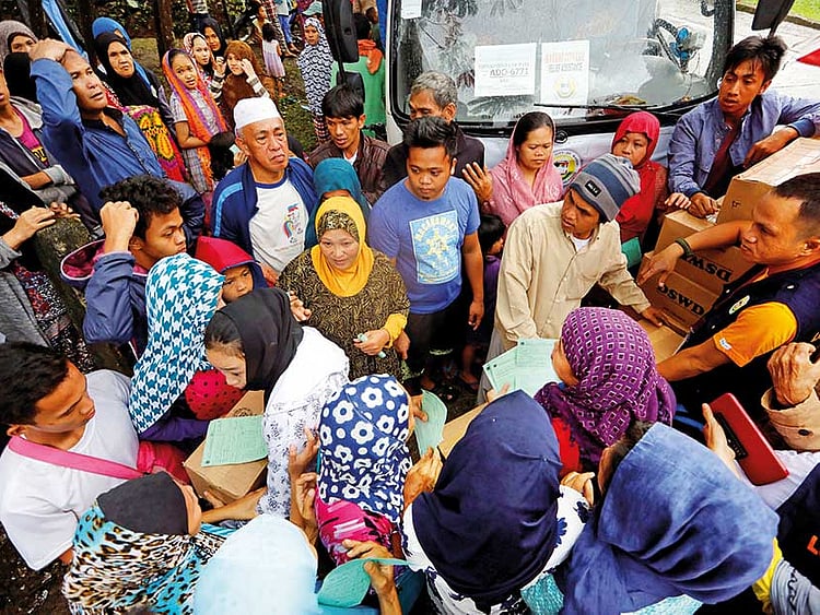 1.2050585-1808953370