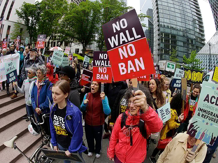 1.2050631-2645265559