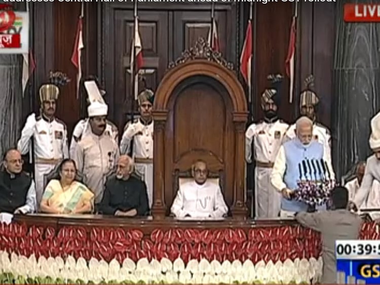 1.2051426-1033164227