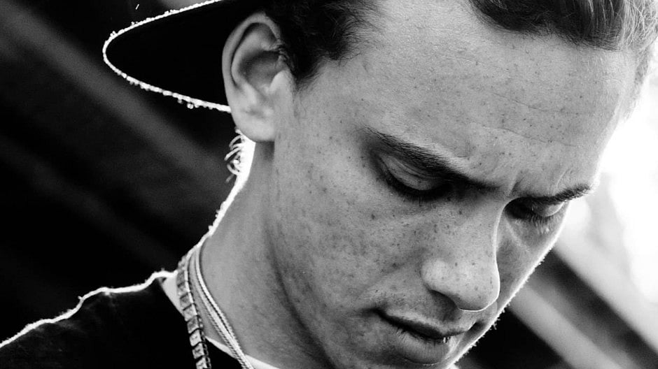 1.2057280-2510610194