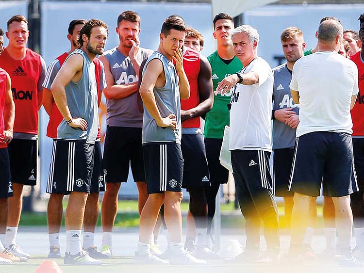 1.2058115-4261355221