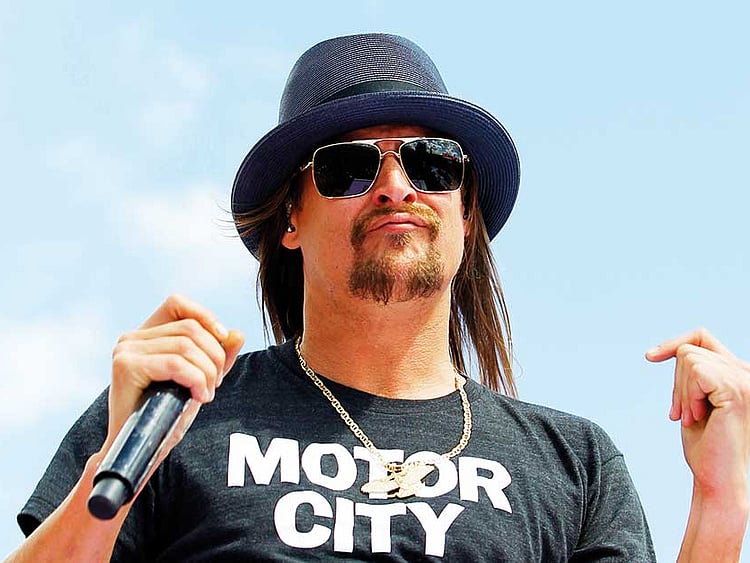 1.2057984-1044567357