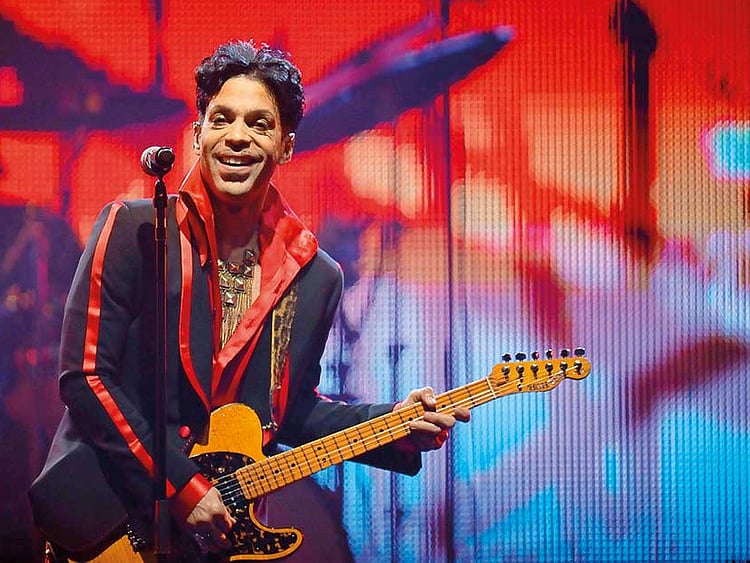 1.2058557-4182578346