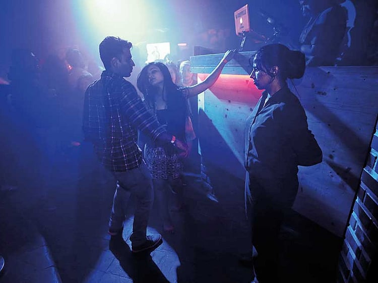 1.2059193-3561886473