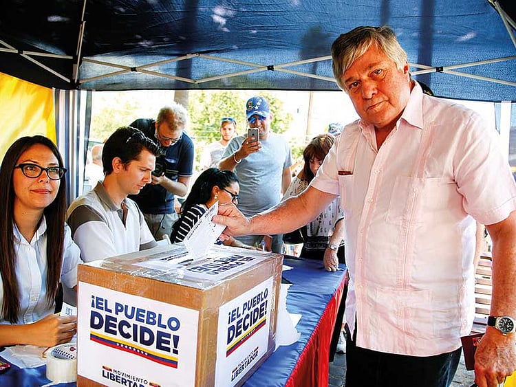 1.2059895-2885309164