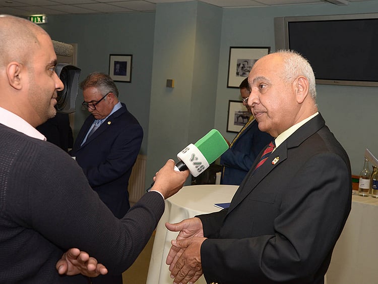 1.2065591-2446833361