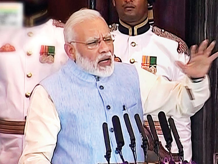 1.2052586-2905675145