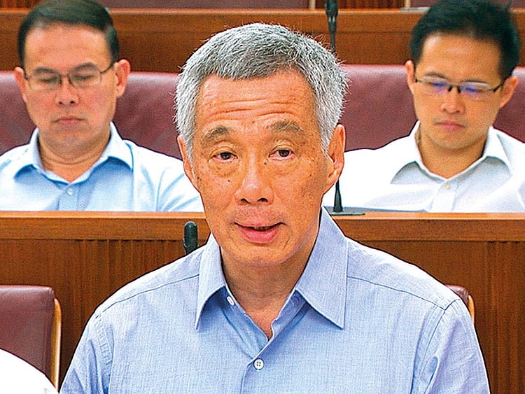 1.2052421-3368236676