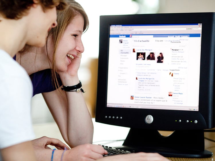 1.2195967-3402839206