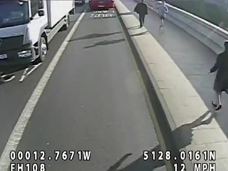 1.2073375-2471843065