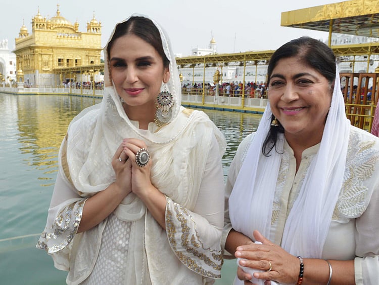 1.2073234-3176053831