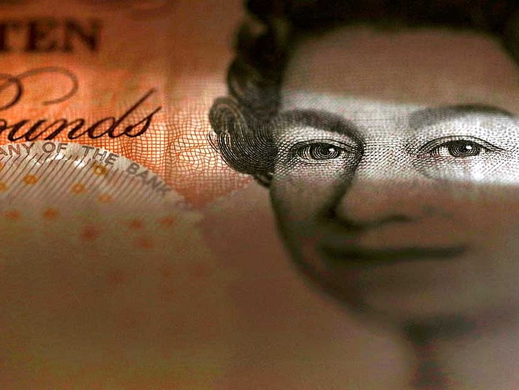 1.2073921-2104739698