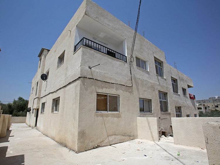 1.2076605-1653411625