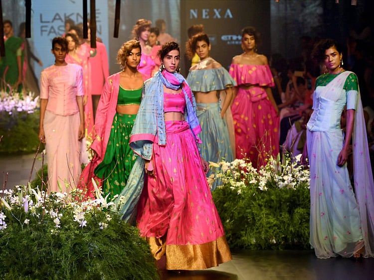 1.2076526-1480582309