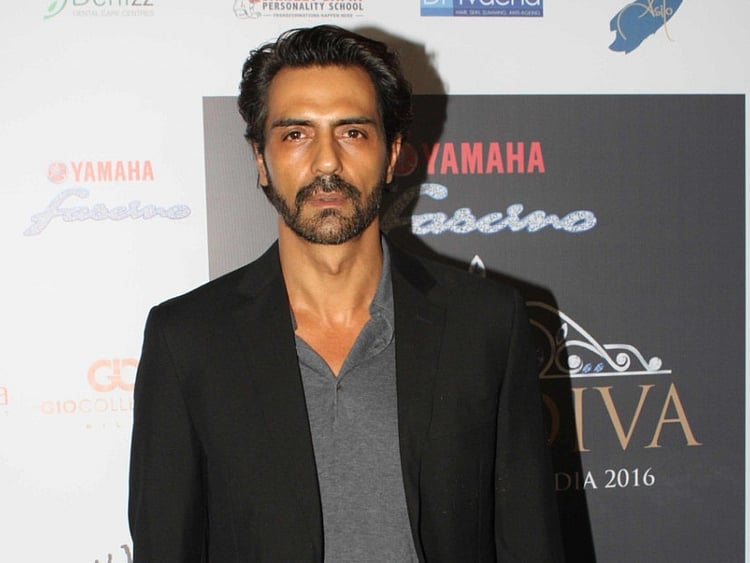 1.2078408-1273501297