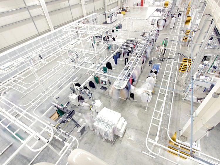 1.2078881-2318754675