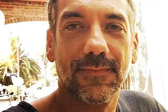 1.2078814-2271432318