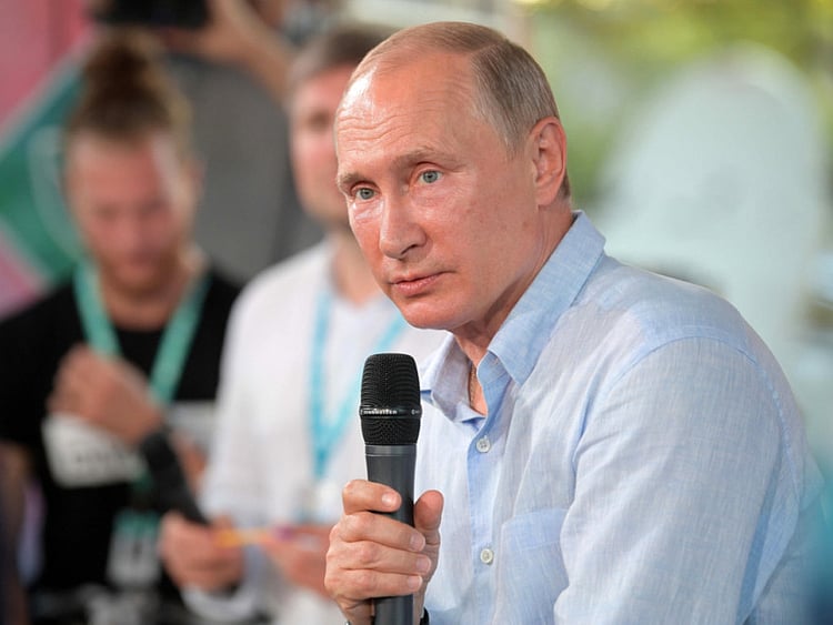 1.2078967-2557588060