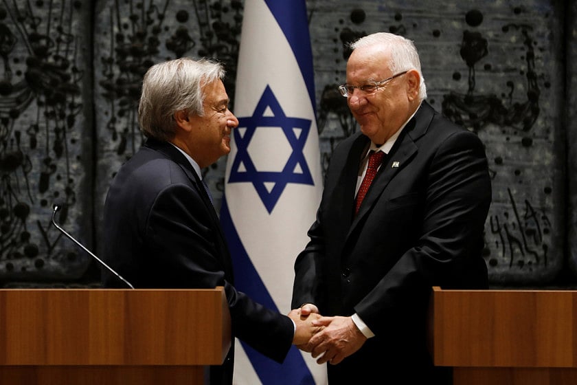 1.2081224-3548434247