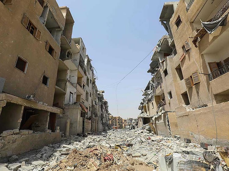 1.2206648-3901670662