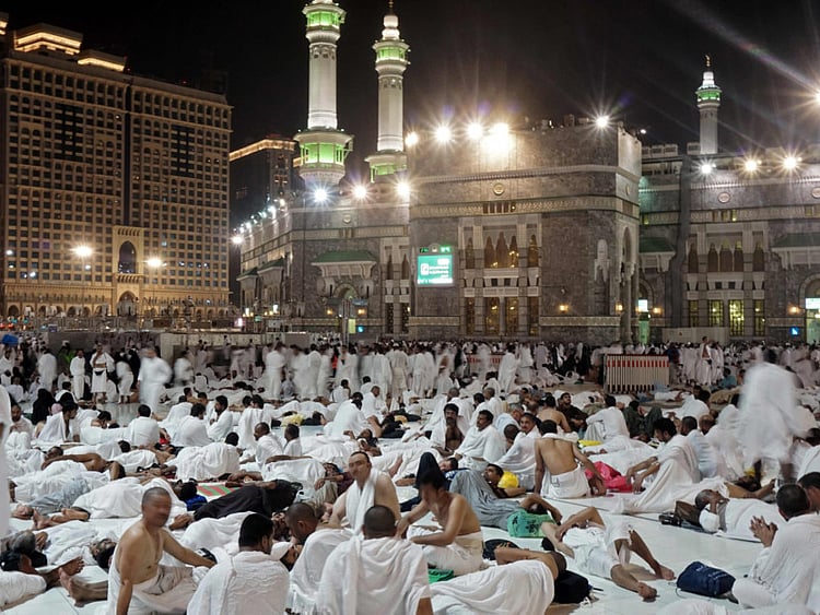 1.2082559-1037586821