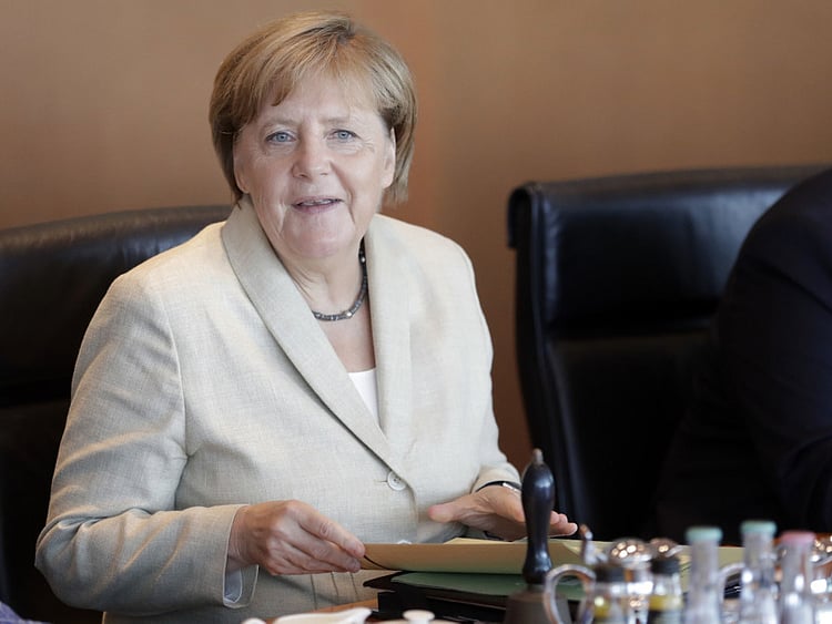 1.2082698-1503716890