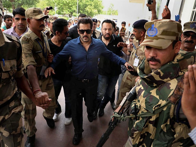 1.2069146-2336700324