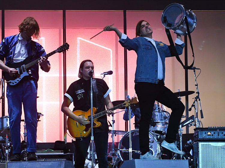 1.2070624-3901762645