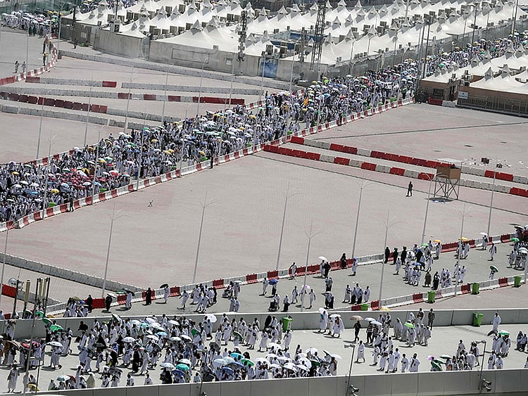 1.2083411-4080741570